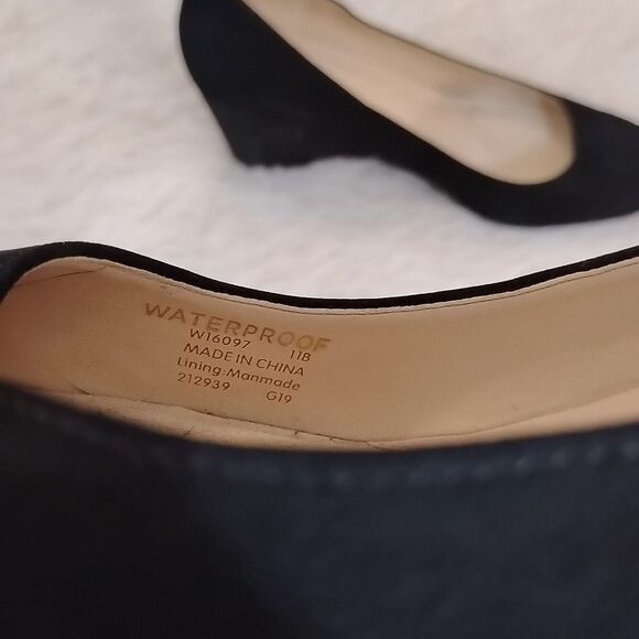 Cole Haan Womens 11 B Black Saude Wedge Heels Slip On 2.5 Heels - Picture 8 of 9